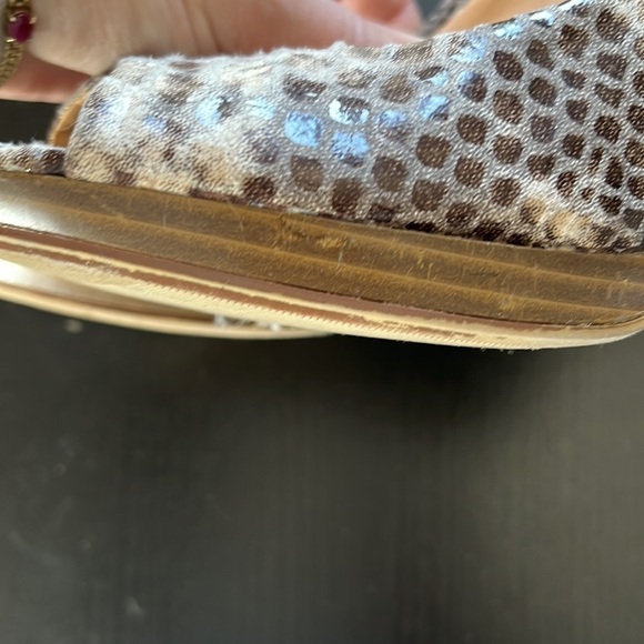 OLD Navy Python Peep Toe High Heels - Picture 6 of 6